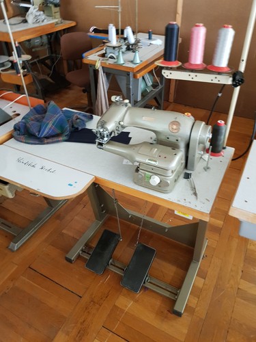 Blindstichnähmaschine