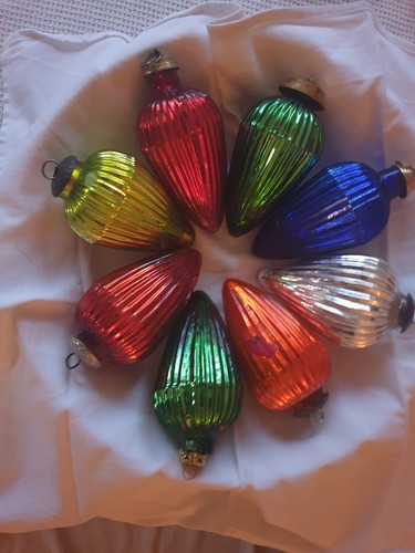 Weihnachtskugeln form von - weihnachtskugeln,