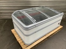 AHT Kühltruhe Tiefkühltruhe Truhe Eistruhe Kühlinsel steckerfertig 185L Miami