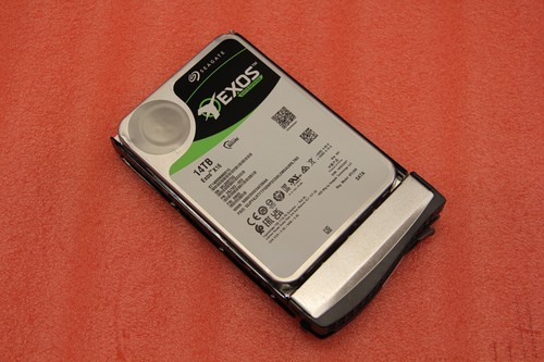 Seagate exos x16 - ,
