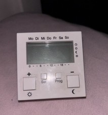 GIRA Raumtemperaturregler mit Uhr 0389 – programmierbarer Thermostat (System 55)