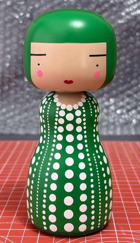 Yayoi kusama lucie kaas - lucie,