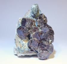 Granat Almandin Stufe, Tirol