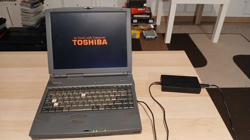 Toshiba t8000 laptop - toshiba,