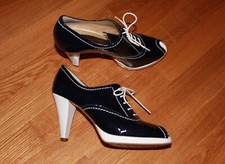 PETER KAISER Echtleder Lackleder Peeptoe Pumps Ankle Boots 38 schwarz weiß w.NEU