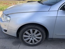 VW Passat 3C B6 Kotflügel