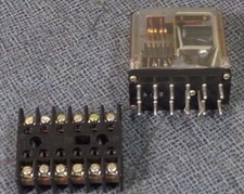 STRUTHERS DUNN RELAY WITH