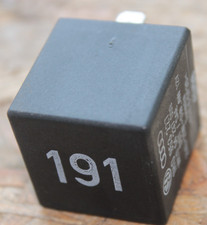 VW Golf 3 4 Cabrio Relais 191 Blinker 1H0953227