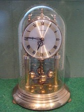 Drehpendeluhr Jahresuhr