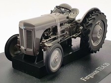 Universal Hobbies Maßstab