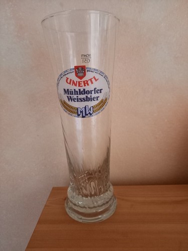 Altes weizenbierglas l - altes,