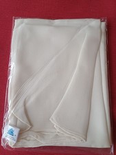 Seidentuch Crêpe Georgette 08, ca. 110x110 cm, zum Färben oder Bemalen.