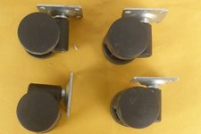 4 Stück Lenkrollen , Laufrollen, Möbelrollen ca. 30 mm Durchmesser  . 