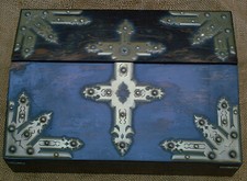 alte SCHATULLE  SCHREIBTISCHGARNITUR  TINTENFASS DOPPELKREUZ MESSING antik  Deko