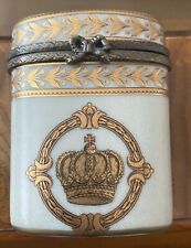 Meander BV Porzellan Pillen Schachtel mit Kronen Applikationen, Gebraucht 