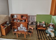 Antike große Puppenküche *