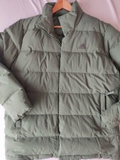 Neue ungetragene Daunenjacke von Adidas Gr. L (ca. Gr. 52/54) für Herren.