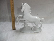 Pferd , Fena Porzellan