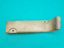 Mercedes-Benz R107 SL SLC Rückleuchte Rücklicht  Lampenträger Abdeckun Recht EU