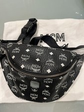 MCM Gürteltasche Visetos schwarz