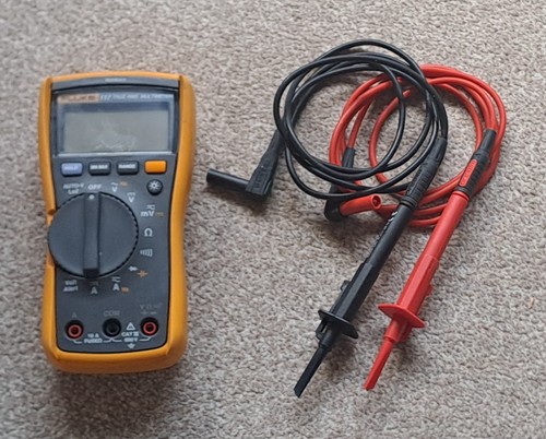 Fluke 117 true - true, rms