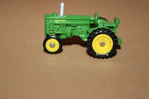 Ertl modell traktor - ,