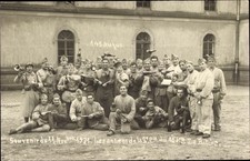 Foto Ak Bitche Bitsch Lothringen Moselle, Gruppenbild, Soldaten,... - 3383714