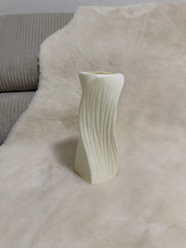 Vase aus kunststoff - vase,