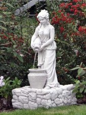 Fontäne Amphorenträgerin