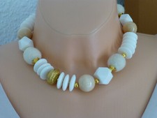 XL Statementkette Koralle Filz Holz Creme-Weiß-Gold Halskette Collier UNIKAT