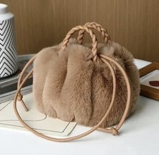 FAUX FUR PLÜSCH TASCHE MIT HENKEL UND UMHÄNGEGURT CROSSBODY UMHÄNGETASCHE 23*15