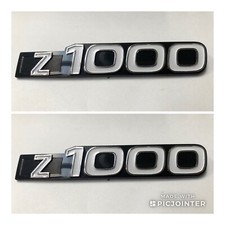 2 Stück Seitendeckel Emblem