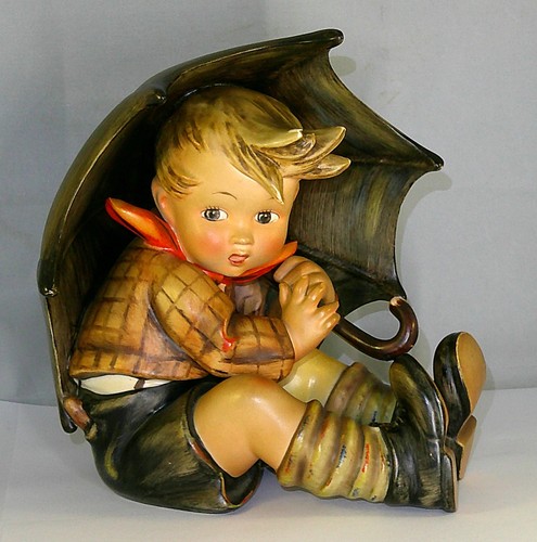 Große alte hummelfigur - alte,
