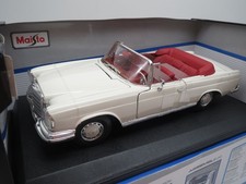 MAISTO Mercedes-Benz 280SE
