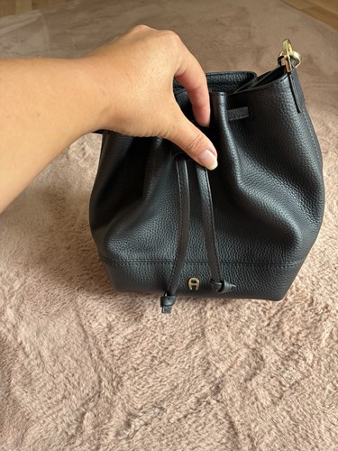 Aigner beuteltasche schwarz - aigner, beuteltasche,