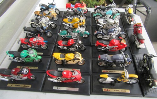 Lot maisto 18 motorräder - lot, 24