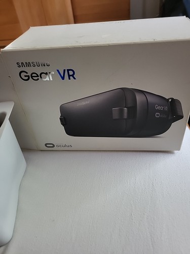 Samsung gear r323 - vr, sm-r323