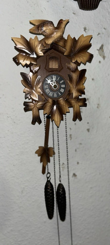 Kleine antike kuckucksuhr mit - antike,