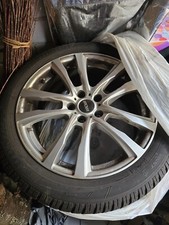 Autoreifen auf Alufelgen BMW 5er