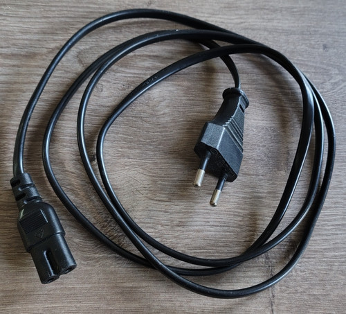 Netzkabel eurostecker auf iec - auf,