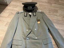 NVA MfS Landstreitkräfte Uniform Motschützen Offizier mit Schirmmütze DDR