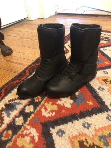 Neuwertige motorradstiefel - motorradstiefel, gr