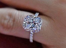 Verlobungsring Cushion Cut