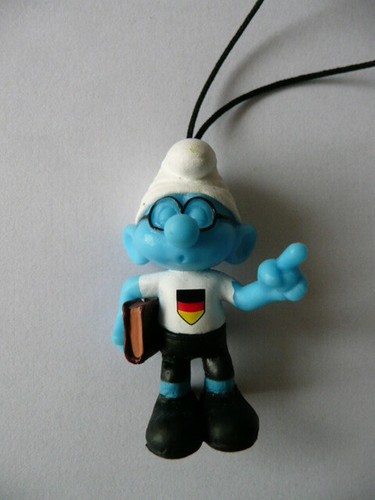 Edeka fussballschlumpf - edeka,