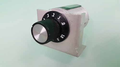 Attenuator manual rotary step - manual,