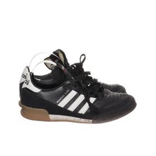Adidas, Trainingsschuhe