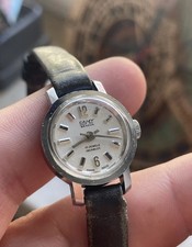 Camy Geneva  17 Jewels