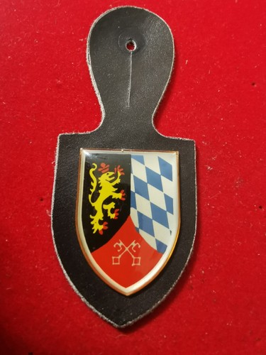 Brustanhänger