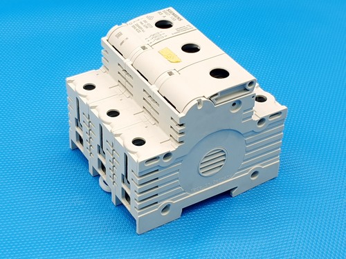Siemens 5sg7 133 - siemens, d02