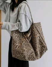 Animal Print Shopper